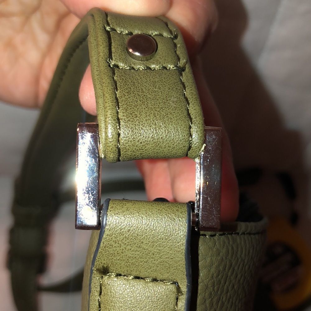 Kenneth Cole Reaction Camo Cactus Olive Green Faux Leather Crossbody Purse - Picture 16 of 16